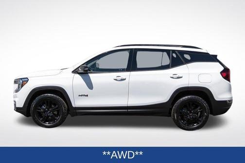 2023 GMC Terrain AT4