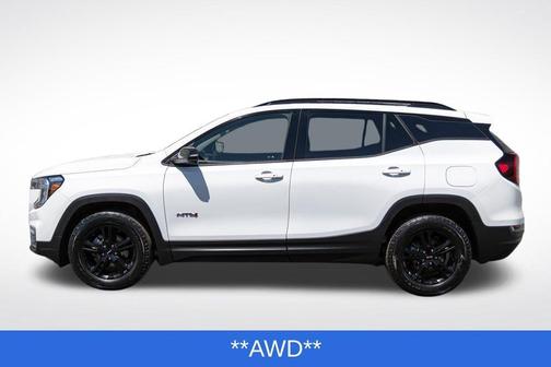2023 GMC Terrain AT4