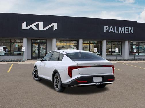 2025 Kia K4 EX
