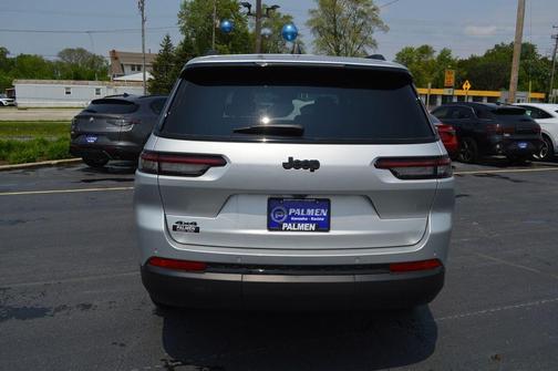 2025 Jeep Grand Cherokee L Laredo