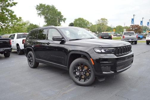 2025 Jeep Grand Cherokee L Laredo