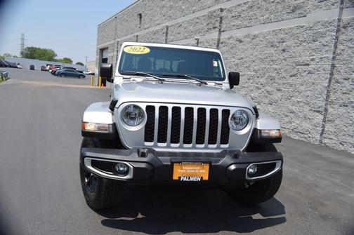 2022 Jeep Gladiator Sport