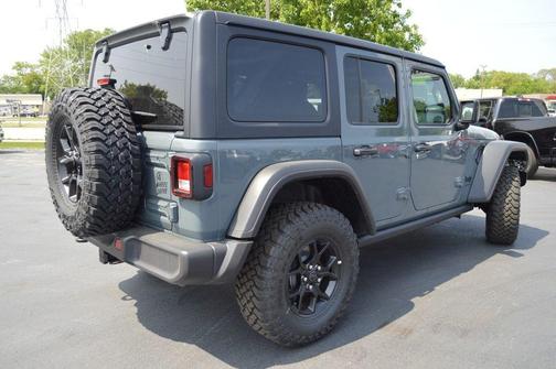 2025 Jeep Wrangler Sport