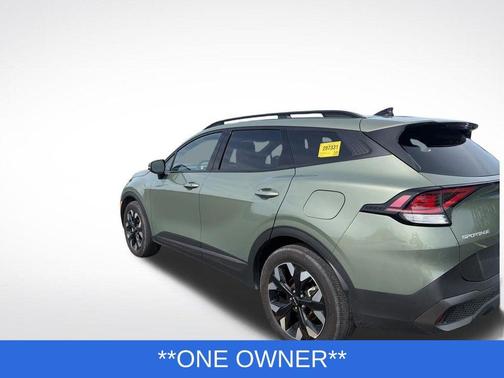 Jungle Green 2024 Kia Sportage X-Line