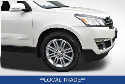 White Diamond Clearcoat 2015 Chevrolet Traverse 1LT