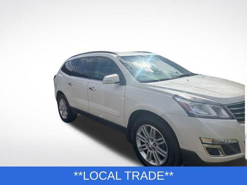 White Diamond Clearcoat 2015 Chevrolet Traverse 1LT