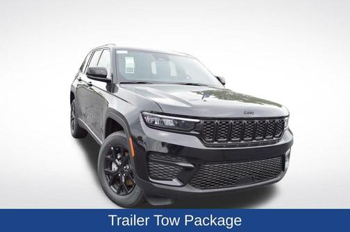 2025 Jeep Grand Cherokee Laredo