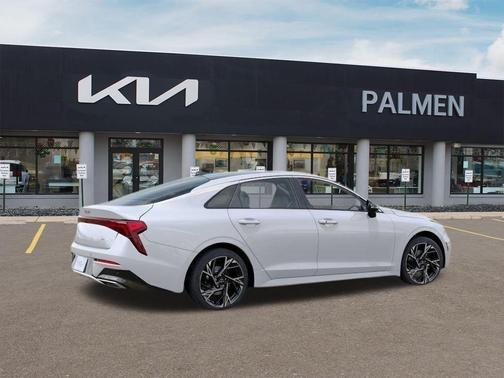 2025 Kia K5 GT-Line