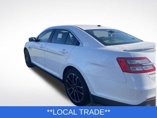 2018 Ford Taurus SEL