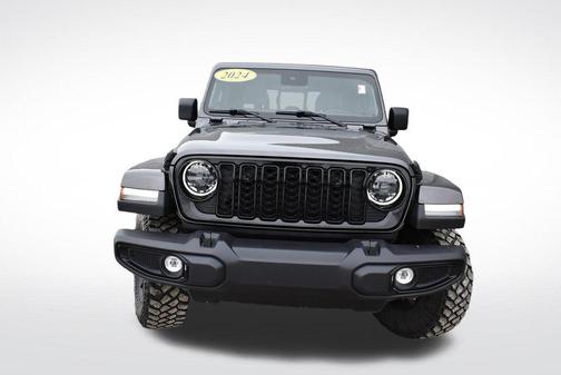 2024 Jeep Gladiator Sport