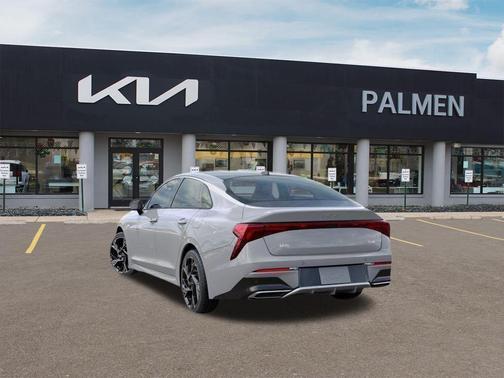 2025 Kia K5 GT-Line