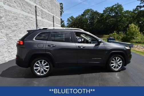 Granite Crystal Clearcoat Metallic 2014 Jeep Cherokee Limited