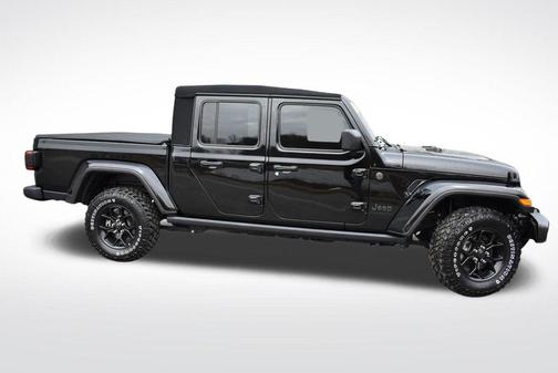 2024 Jeep Gladiator Sport