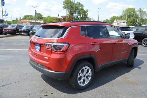 2025 Jeep Compass Latitude