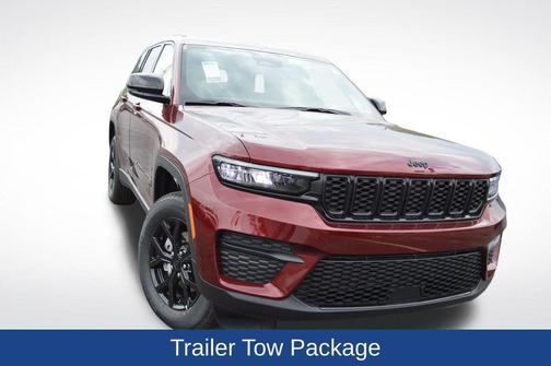 2025 Jeep Grand Cherokee Laredo