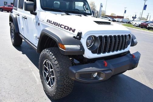Bright White Clearcoat 2026 Jeep Wrangler Rubicon