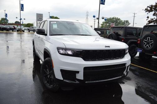 2025 Jeep Grand Cherokee L Laredo