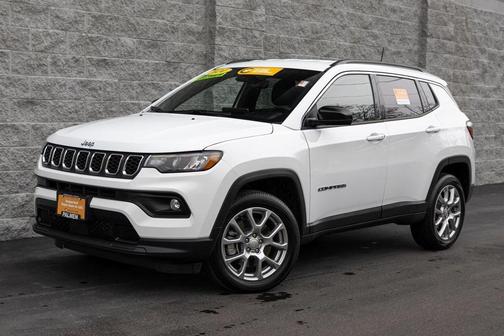 2024 Jeep Compass Latitude Lux