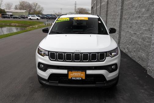 2024 Jeep Compass Latitude Lux