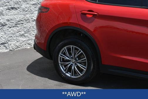 Rosso 2024 Alfa Romeo Stelvio