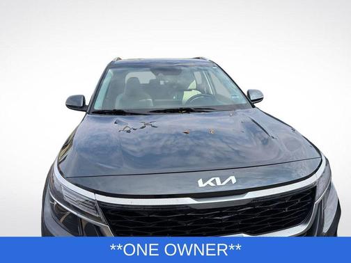 2023 Kia Seltos EX