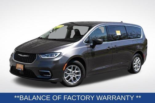 2023 Chrysler Pacifica Touring-L