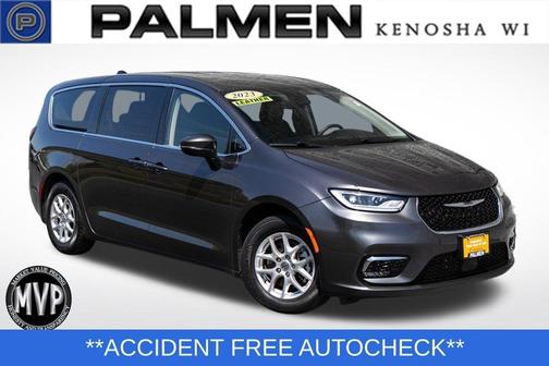2023 Chrysler Pacifica Touring-L