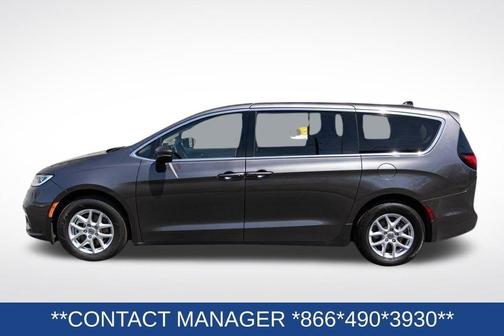 2023 Chrysler Pacifica Touring-L