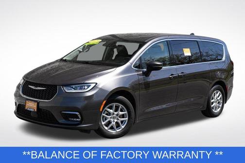 2023 Chrysler Pacifica Touring-L