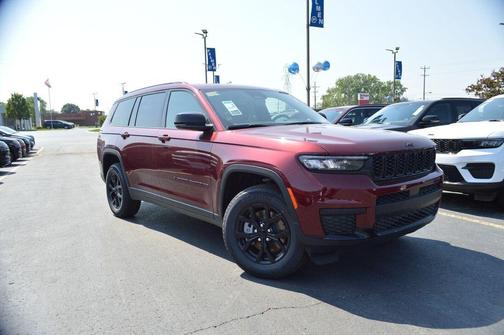 2025 Jeep Grand Cherokee L Laredo
