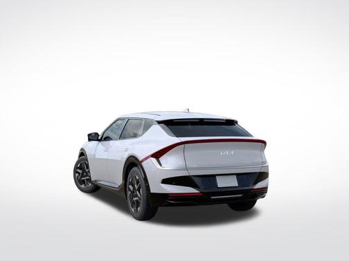 2025 Kia EV6 Wind
