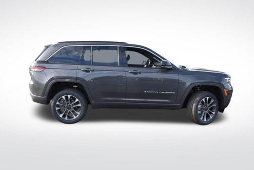 2025 Jeep Grand Cherokee Overland