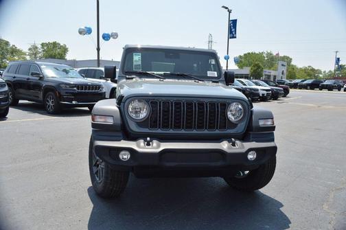 2025 Jeep Wrangler Sport