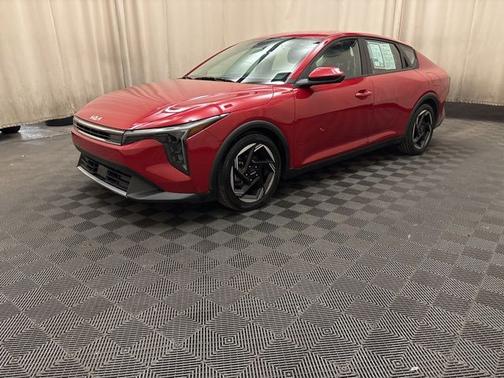 Currant Red 2025 Kia K4 EX
