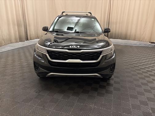2022 Kia Seltos EX