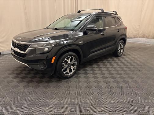 2022 Kia Seltos EX