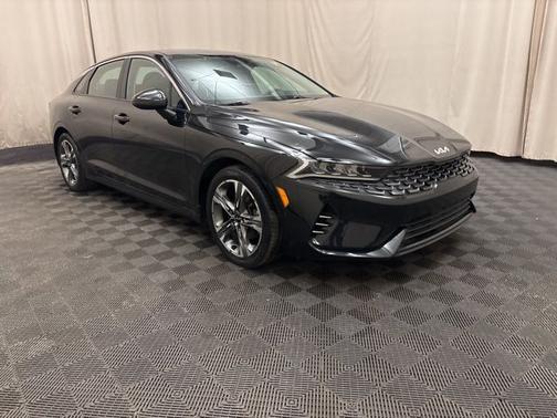 2022 Kia K5 LXS
