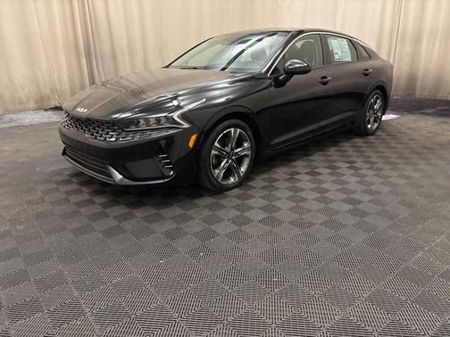 2022 Kia K5 LXS