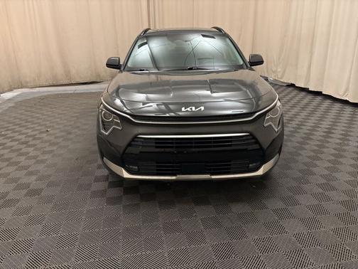 Graphite Gray 2023 Kia Niro EX Touring