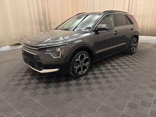 Graphite Gray 2023 Kia Niro EX Touring