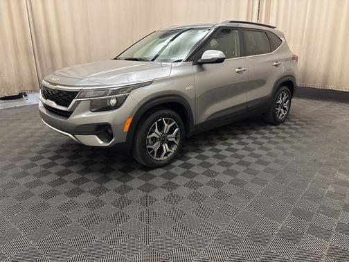 2023 Kia Seltos EX