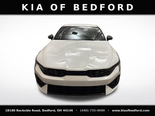 Snow White Pearl 2026 Kia K5 GT-Line