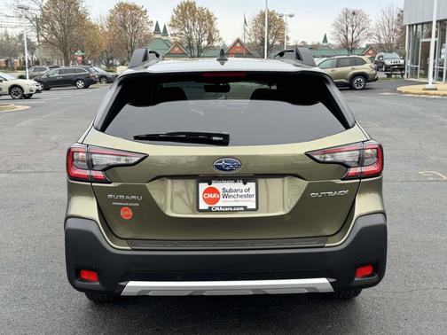 Autumn Green Metallic 2025 Subaru Outback