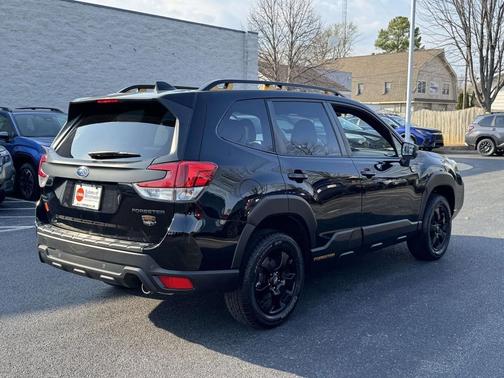 Crystal Black Silica 2023 Subaru Forester Wilderness
