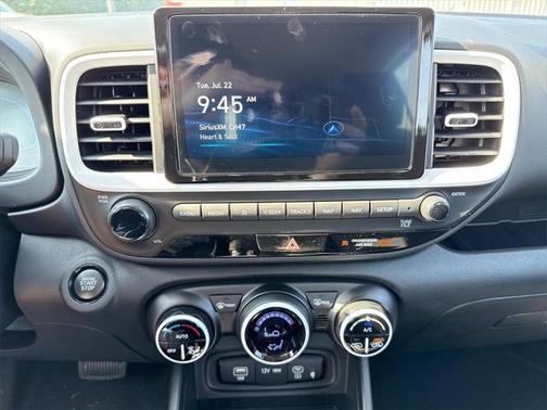 2025 Hyundai VENUE Limited