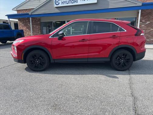 2022 Mitsubishi Eclipse Cross LE