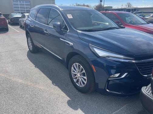 2022 Buick Enclave AWD Essence