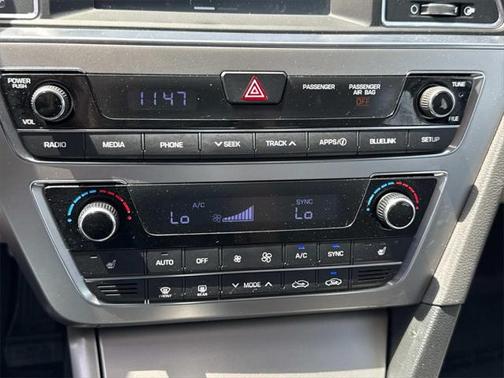 2017 Hyundai SONATA Limited