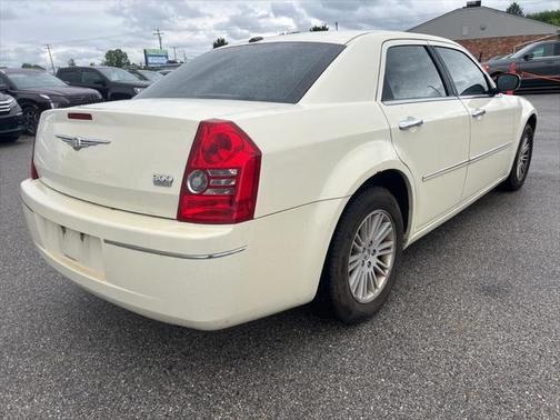 2010 Chrysler 300 Touring