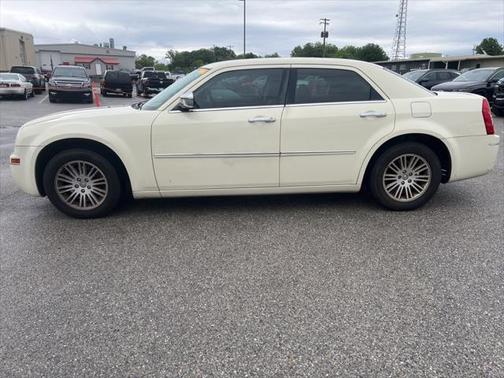 2010 Chrysler 300 Touring
